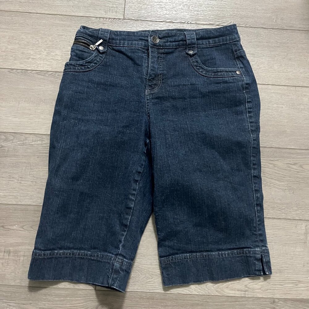 Jones & Co Jean Short Women Sz 8 Blue Dark Wash High Rise Straight Casual Denim